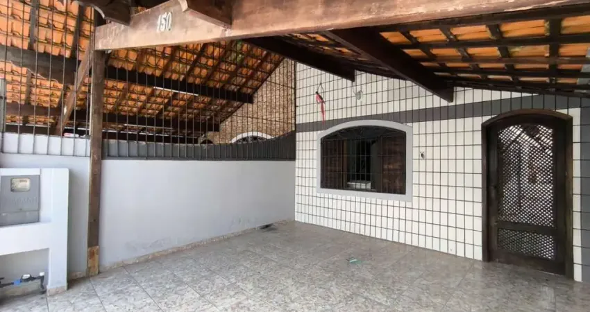 Casa à venda em praia grande-sp, no bairro caiçara: 02 quartos, 01 suíte, sala, 02 banheiros, 02 vagas de garagem, 67 m².