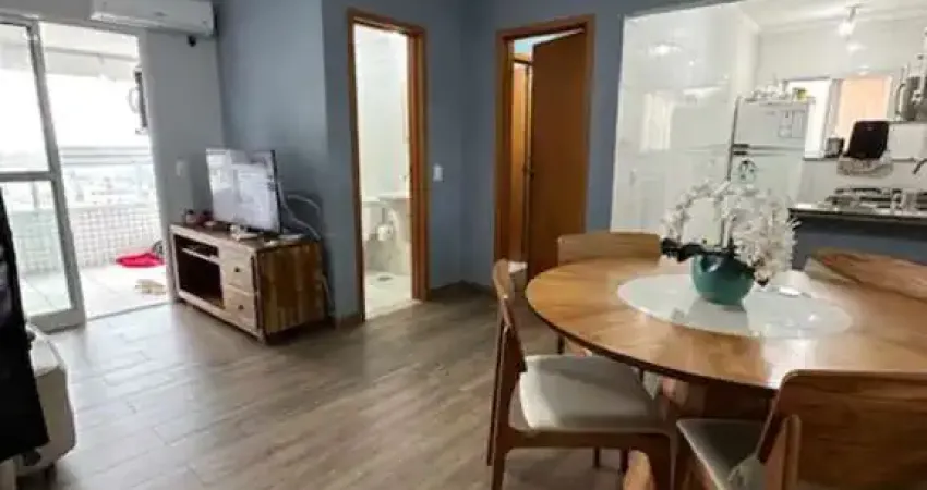Apartamento à venda na praia grande-sp, aviação: 1 quarto, 1 suíte, 1 sala, 2 banheiros, 1 vaga de garagem, 53m². confira!