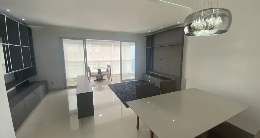 Lindo apartamento com 03 dormitórios , sendo 1 suíte , varanda gourmet, com área de lazer completa e 02 vagas devgaragem