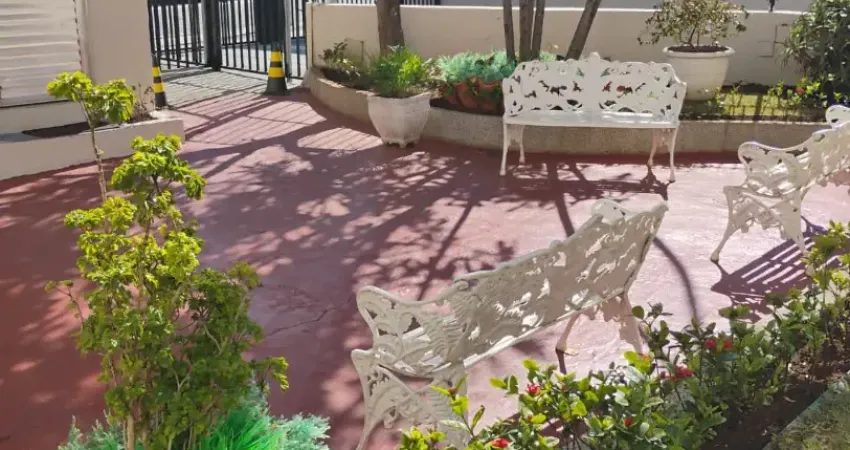 Apartamento com 2 quartos e sacada, 50m² na avenida cangaíba