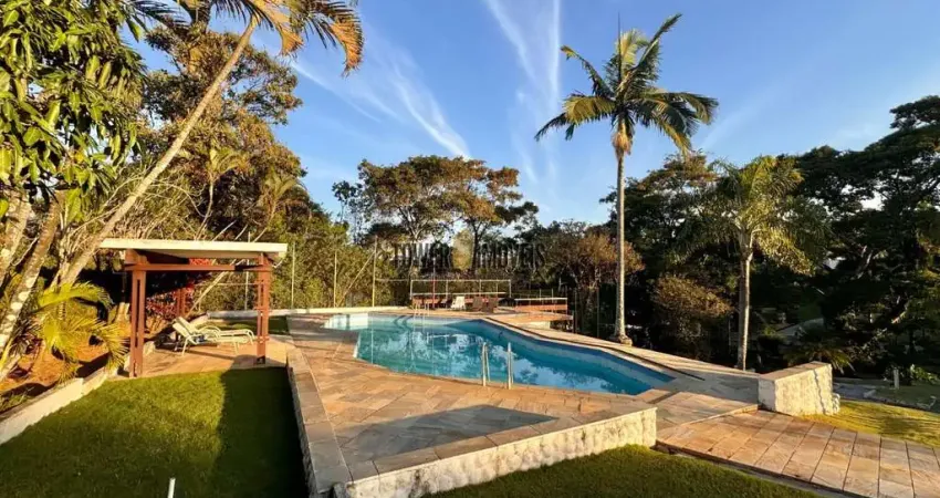 Casa em condomínio fechado com 4 quartos à venda na Rua Picadily, 310, Village Sans Souci, Valinhos