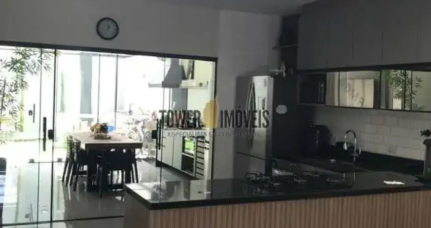 Casa com 3 quartos à venda na Vila Savian, Vinhedo