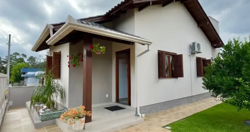 Casa com 2 quartos à venda no Centro, Araricá