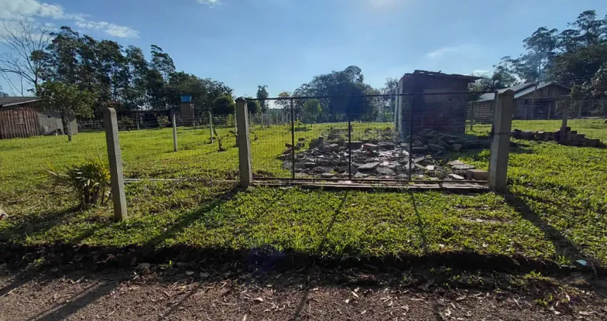 Chácara / sítio à venda no Campo da Brazina, Araricá