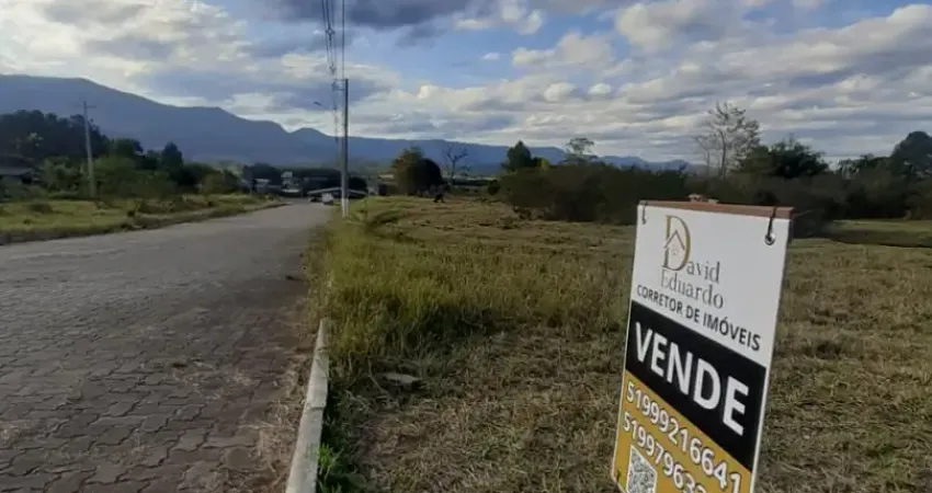 Terreno à venda no Centro, Araricá 