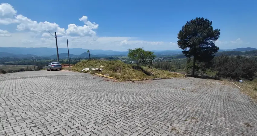 Terreno à venda no Campo da Brazina, Araricá 