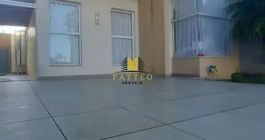 Sobrado à venda 3 dormitórios suíte e closet piscina parque das figueiras