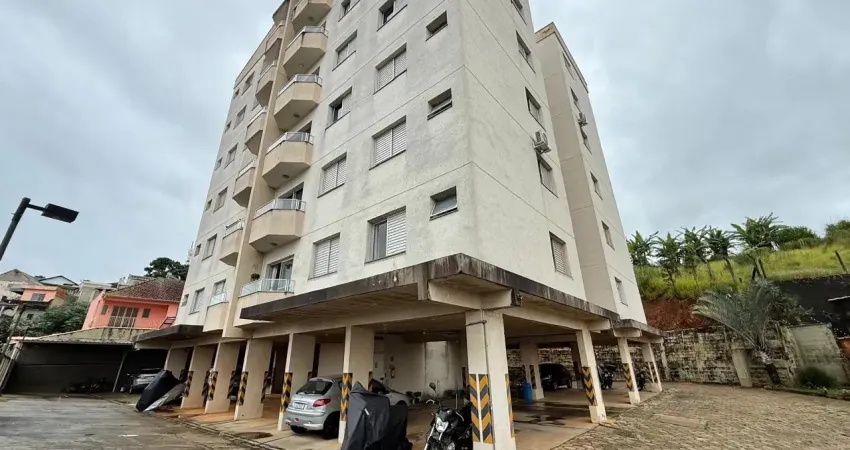 Apartamento com 3 dormitórios à venda, 75 m² por R$ 300.000,00 - Santo Antonio - Pouso Alegre/MG