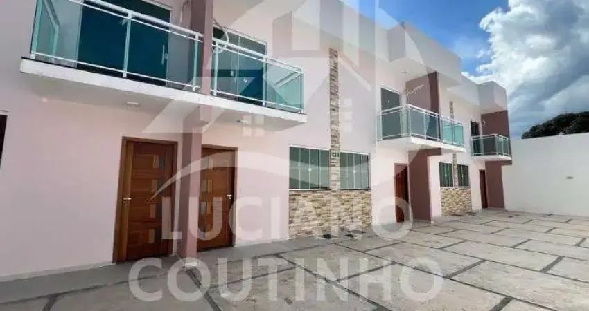 Casa à venda na Praça da Bandeira, Araruama