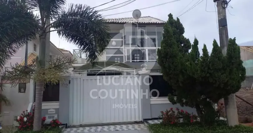 Casa à venda no Coqueiral, Araruama