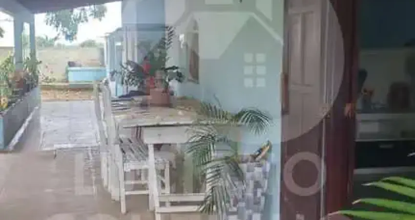 Sítio para Venda em Araruama, Picada, 4 dormitórios, 2 banheiros, 10 vagas