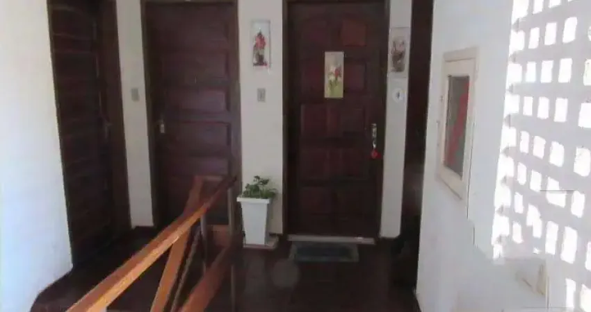 Apartamento para Venda em Araruama, Vila Capri, 2 dormitórios, 1 banheiro, 1 vaga