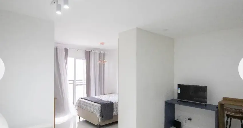 Studio de 30m² no tucuruvi: pronto para morar! completo, c/ ar-condicionado, móveis planejados e utensílios. excelente localização.