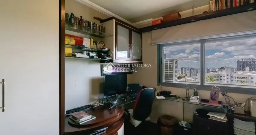 Apartamento de 3 dormitórios com 2 vagas no bairro boa vista - porto alegre