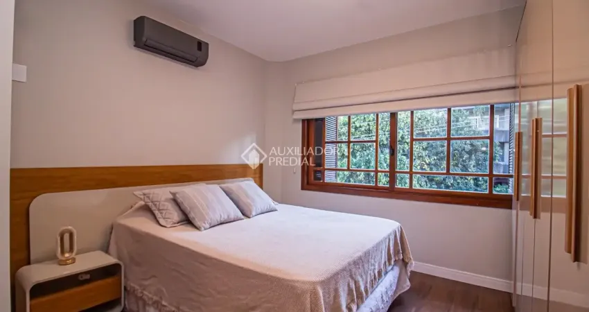 Apartamento de 2 dormitórios no bairro bela vista com 2 vagas de garagem