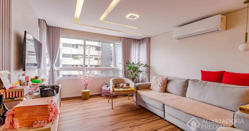 Conheça este excelente apartamento no residencial vision, localizado no bairro santa tereza em porto alegre. com 87,27 m² de área privativa, o imóvel possui 3 dormitórios, sendo 1 suíte, e um espaço.