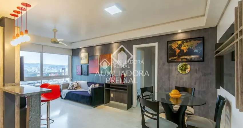 Apartamento mobiliado com 2 dormitórios no bairro cidade baixa