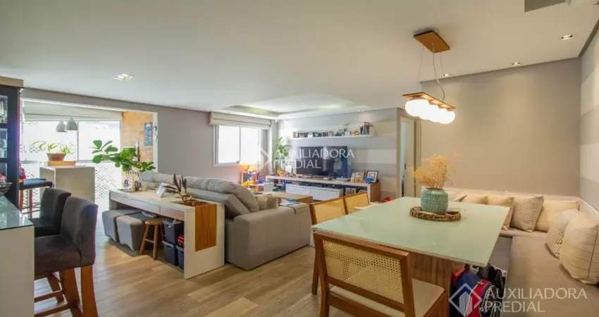 Apartamento semi mobiliado, 2 dormitórios(1suíte), 2 vagas no jardim sabará