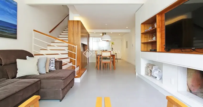 Duplex mobiliado ao lado da encol, amplo, moderno e elegante!