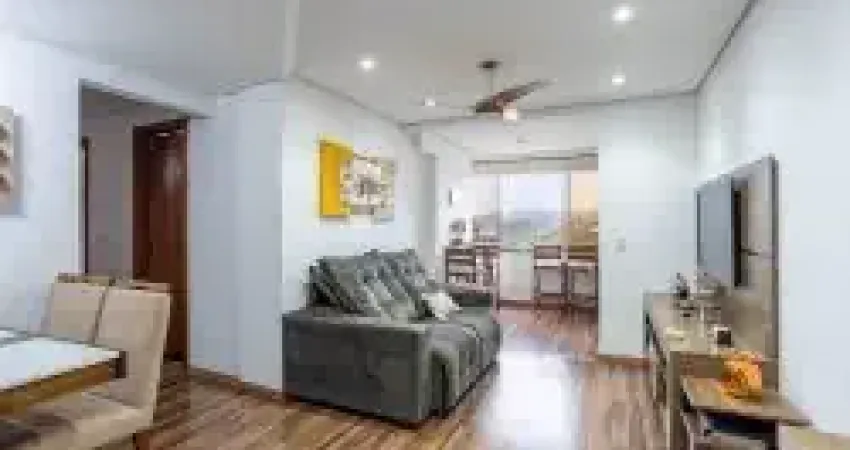 Amplo apartamento no bairro petrópolis, 3 dormitórios, 72 m² sendo 1 suíte e mobília sob medida