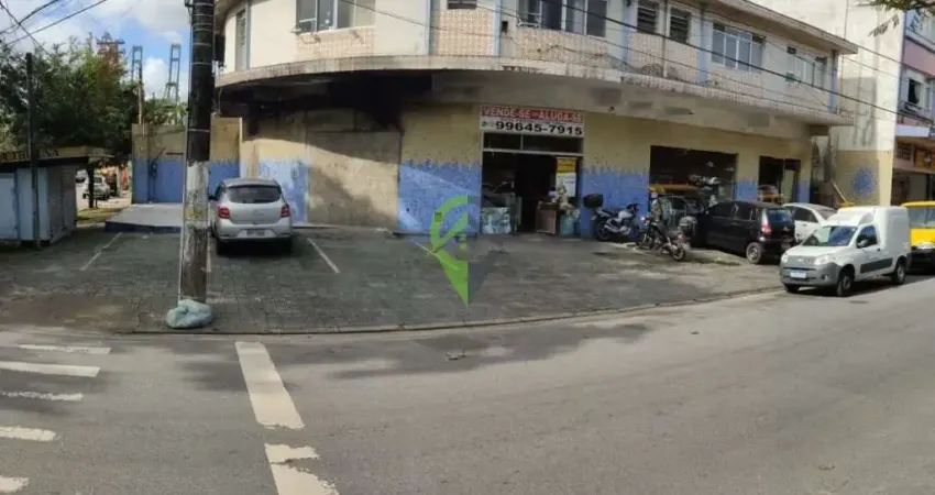 Prédio para alugar na Avenida Afonso Pena, Estuário, Santos