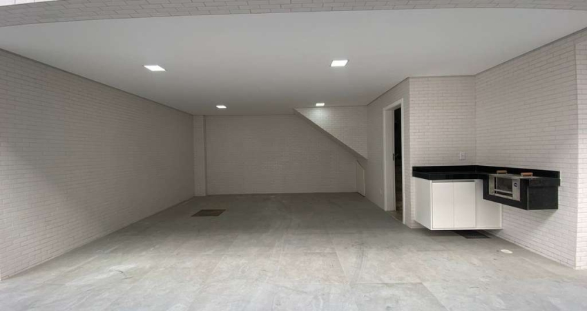 Sobrado Duplex em Villagio - 2 dormitórios -churrasqueira - Campo Grande - Santos/SP