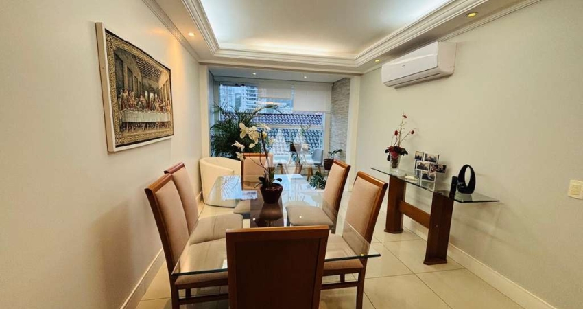 Apartamento à venda com 3 dormitórios na Pompéia, em Santos