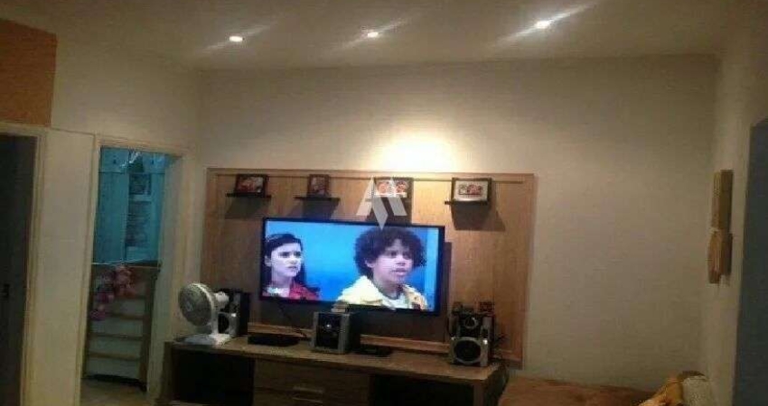 Apartamento Térreo com 2 quartos na Vila Mathias