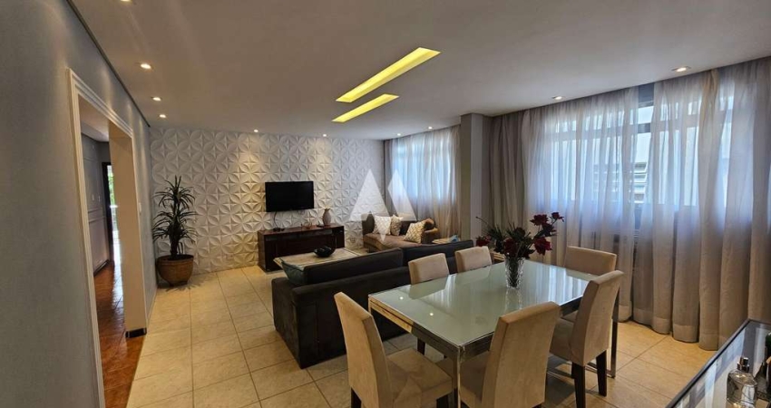 Apartamento amplo no Boqueirão com varanda e 04 quartos!