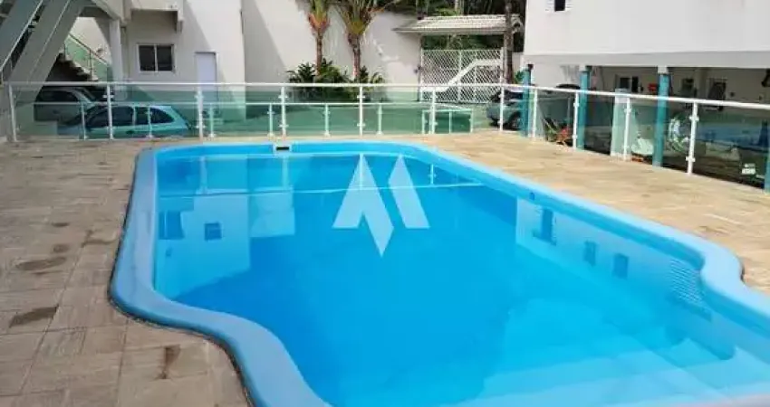 Casa de Condomínio com 3 Quartos à Venda, 110 m² por R$ 550.000