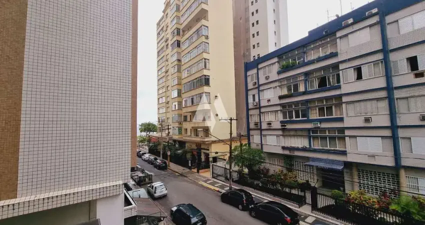 Apartamento de frente, 1 por andar com 4 suites e a 100 metros da praia