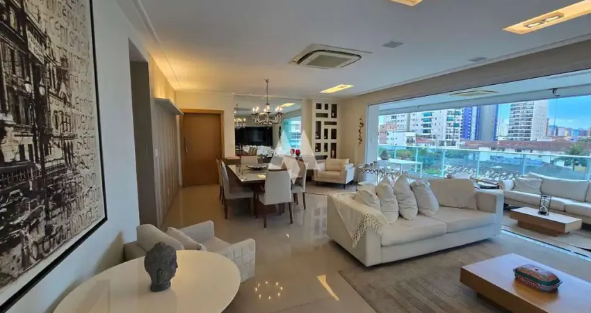 Espetacular! 277 m², 4 Suítes, 4 Vagas, Varanda Gourmet e Lazer na Cobertura!