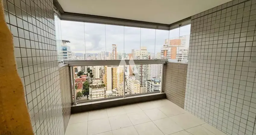 Apartamento com 2 dormitórios e 2 suítes com vaga - Gonzaga / Santos