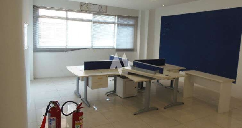 Sala comercial para alugar no bairro Centro - Santos/SP