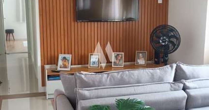 Apartamento à venda na Ponta da praia com garagem fechada!