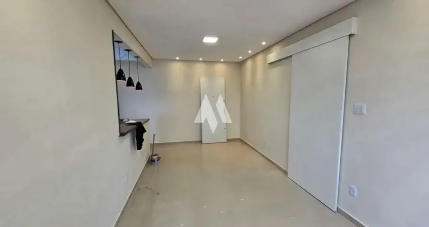 Apartamento no Marapé Venda 2 dormitórios, totalmente reformado, garagem fechada