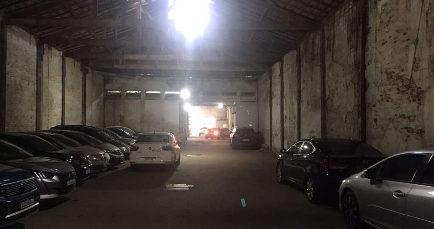 Casa comercial à venda na Rua Visconde do Rio Branco, Centro, Santos