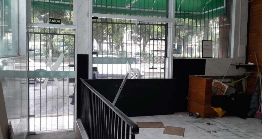 Loja  comercial ideal para restaurante na Av. Bernardino de Campos!