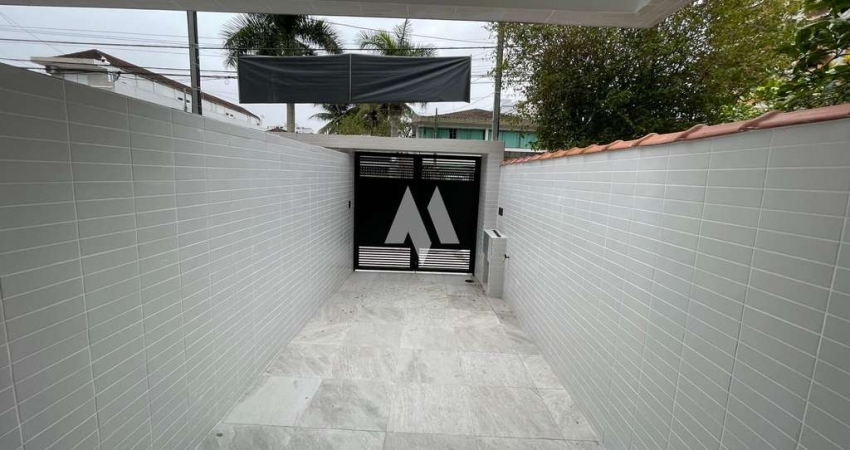 Casa nova com 3 dormitórios 1 suíte - Vila Belmiro  em Santos