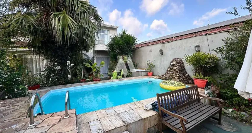 Casa com 3 quartos à venda na Vila Ligya, Guarujá 