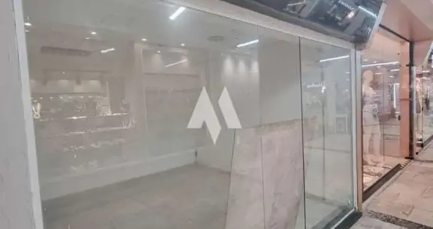 Loja comercial à venda reformada em excelente ponto no bairro boqueirão em santos/sp