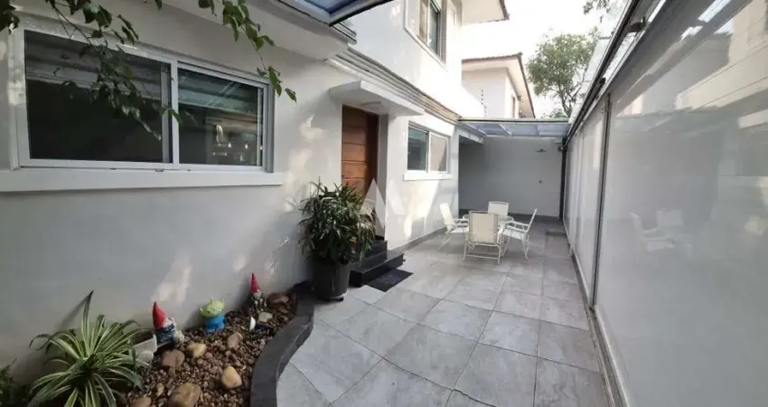 Casa com 2 quartos à venda na Rua Pedro Ivo, Embaré, Santos