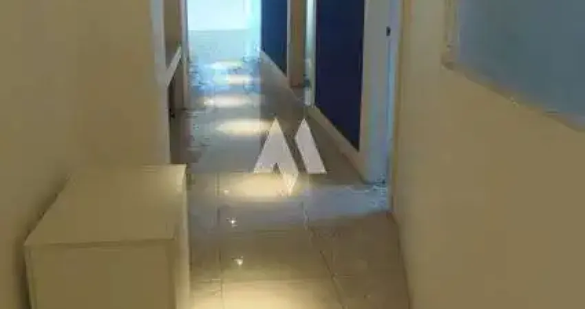 Sala comercial para alugar na Praça dos Andradas, Centro, Santos