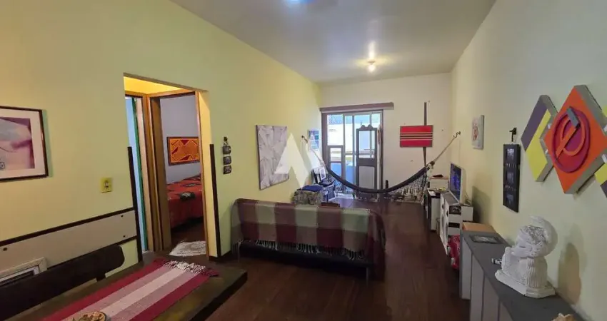 Apartamento de 1 dormitório, pompeia, 1 vaga, 2 quadras da praia