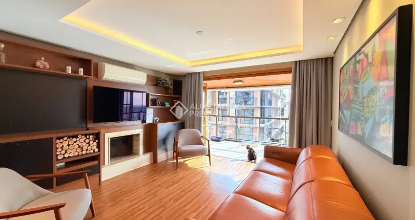 Apartamento 3 dormitórios no mont serratcom sacada e vista em predio com infra