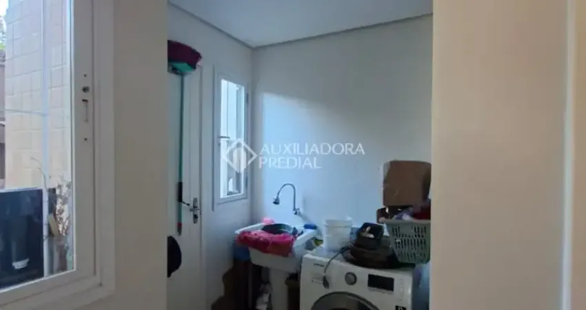 Linda casa em condominio av são pedro, 3 quartos (1 suite), 3 vagas, vista livre,