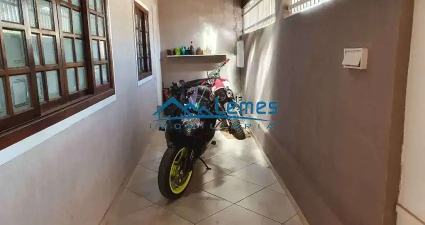 Casa jardim gaivota (bauru) - casa com 03 dormitórios, sendo 1 suíte.