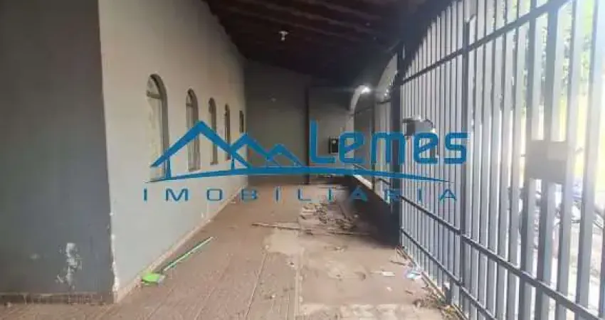 Casa com 3 quartos para alugar no Jardim Redentor, Bauru