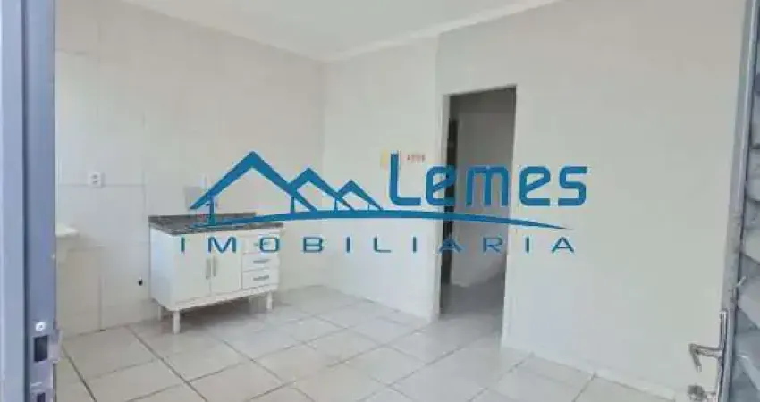 Vila souto - kitnete com 01 dormitório, banheiro, sala/cozinha conjugada.  excelente localização!