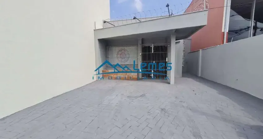 Vila falcão, corredor comercial, piso superior 03 salas sendo 01 com ar-condicionado, recepção ampla, wc masculino, wc feminino, wc social, área de serviço, cozinha, piso inferior, quintal, salão de f